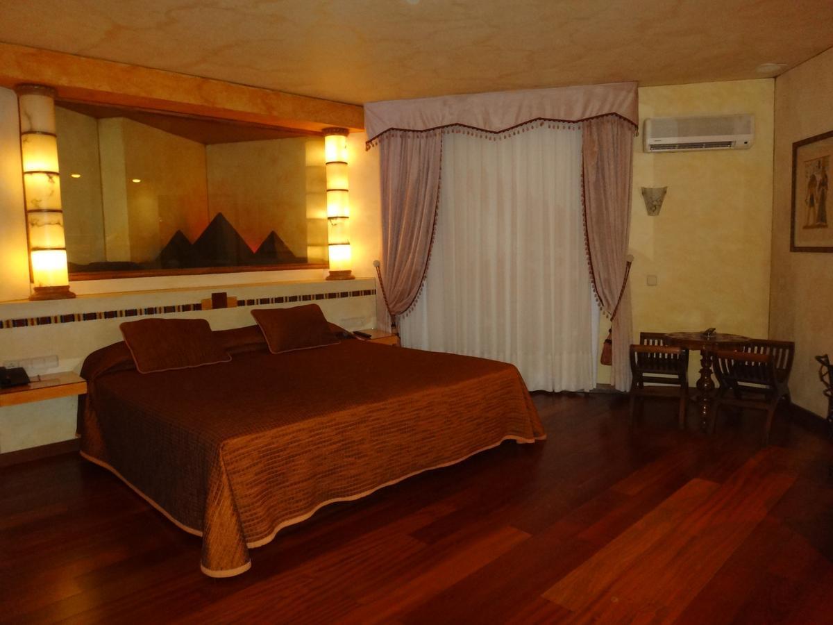 Valle Del Nilo Ventas de Poyo Chambre photo
